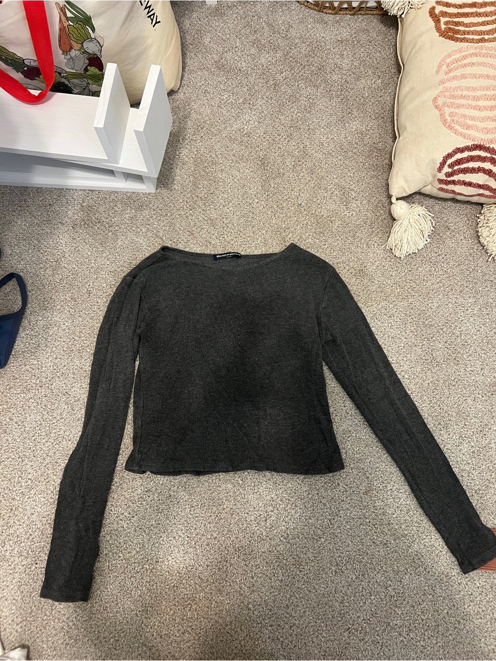 Brandy Melville Charcoal Long Sleeve Crewneck Crop Sweater